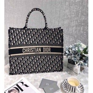 Dior/迪奥官网女包新款Book Tote Dior Oblique帆布刺绣手提包M1286-迪奥的世界