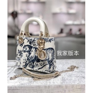 Dior/迪奥香港中文官网女包新款Toile de Jouy刺绣动物手提戴妃包M0505