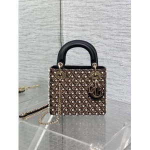 迪奥中国官网DIOR Lady最新圣诞限量版刺绣独角兽三格戴妃包