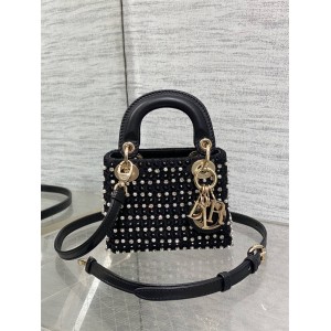 dior香港官网迪奥Lady手工珠子micro系列戴妃包