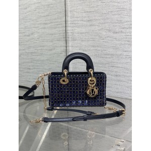 dior香港官网迪奥Lady D-Joy 超迷你（重工珠子横版戴妃包）