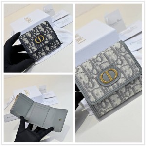 dior官方网站迪奥 S2057 30 Montaigne Lotus 蒙田三折钱包