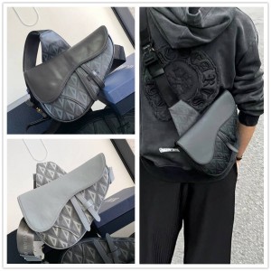 迪奥dior官网 1ADPO093 CD Diamond 图案马鞍包