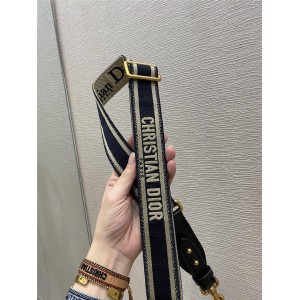 迪奥香港官网代购正品黑色/蓝色“Christian Dior”刺绣可调节肩带S8543